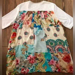 Johnny Was LA Silk Back Tshirt Size M